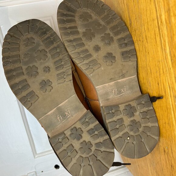 Flexi Leather Boots - Picture 3 of 3